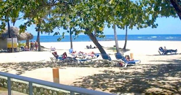 Beachfront Apt With Seaview Dining Patio Apartment Puerto Plata Luaran gambar